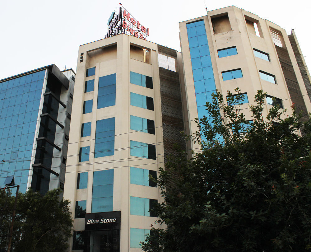 Oyo Premium Kaushambi Hotel Indirapuram Luaran gambar